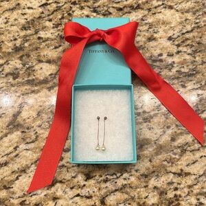 Tiffany & Co. pearl dangling earrings